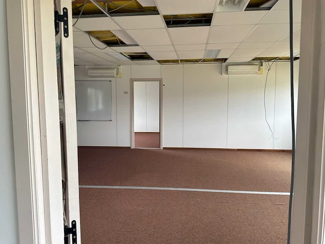 Modulair kantoorgebouw – paviljoen a4 – 536 m² op 2 verdiepingen met geïntegreerde toegangscontrole en huisautomatisering/ overige units en containers - afbeelding 38 van  55