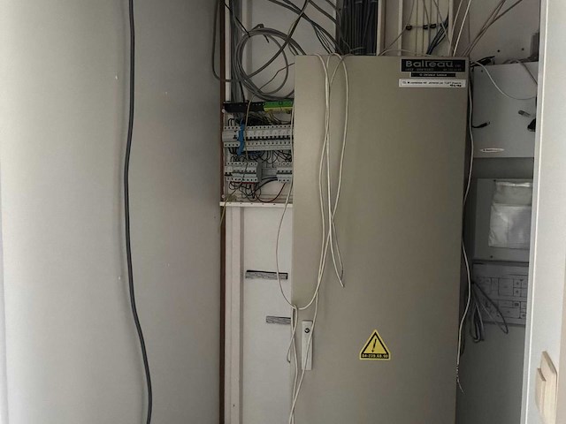Modulair kantoorgebouw – paviljoen a4 – 536 m² op 2 verdiepingen met geïntegreerde toegangscontrole en huisautomatisering/ overige units en containers - afbeelding 20 van  55