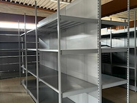 Modulair metalen dubbele rek met leggers k&e