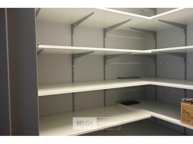 Modulair wandrek met planken - afbeelding 2 van  3