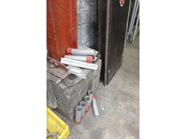 Modulairbare alu brug/stelling altrex - afbeelding 3 van  8