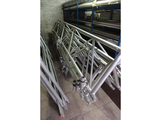 Modulairbare alu brug/stelling altrex - afbeelding 5 van  8