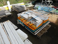 Modulaire metalen planken - afbeelding 2 van  6