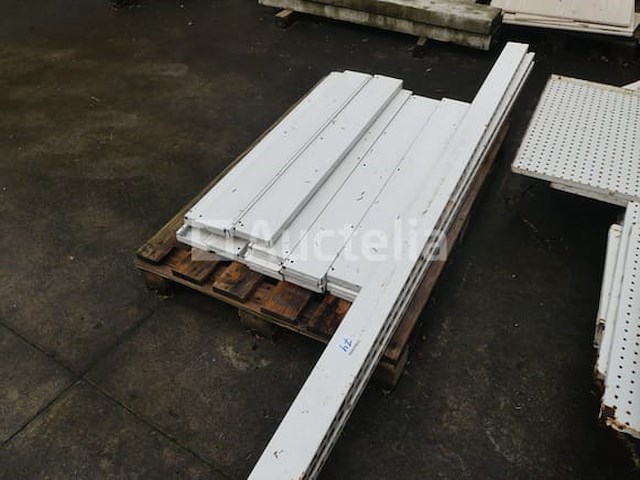 Modulaire metalen planken - afbeelding 6 van  6