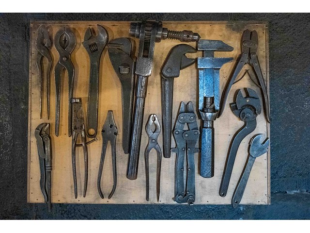 Moersleutels en tangen - afbeelding 1 van  1