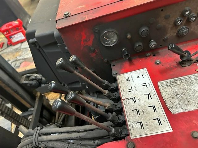 Moffett m3003 w4w kooiaap - afbeelding 9 van  13