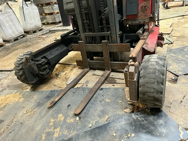 Moffett m3003 w4w kooiaap - afbeelding 13 van  13