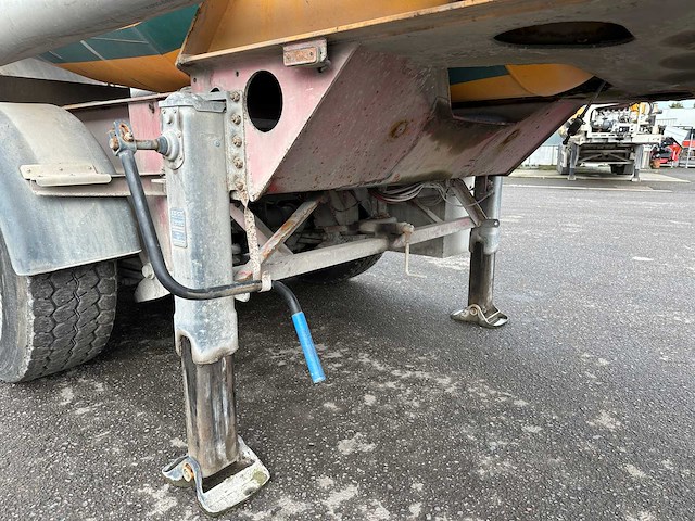 Mol - 2011 - m12 - aanhangwagen - betonmixer - afbeelding 20 van  35