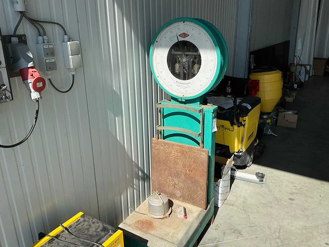 Molen vintage vloerweegschaal - afbeelding 1 van  4