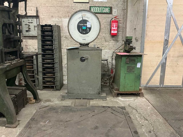 Molenschot vloerweegschaal - afbeelding 1 van  6