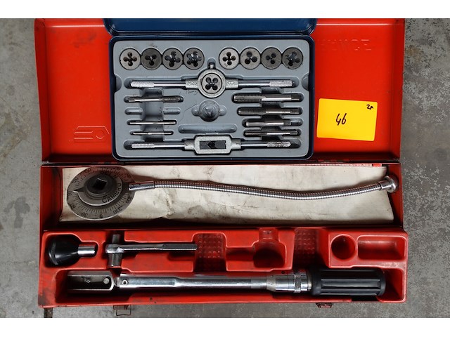 Momentsleutel & draadtapset - afbeelding 2 van  4