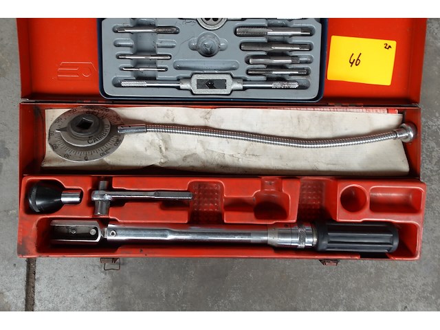 Momentsleutel & draadtapset - afbeelding 4 van  4