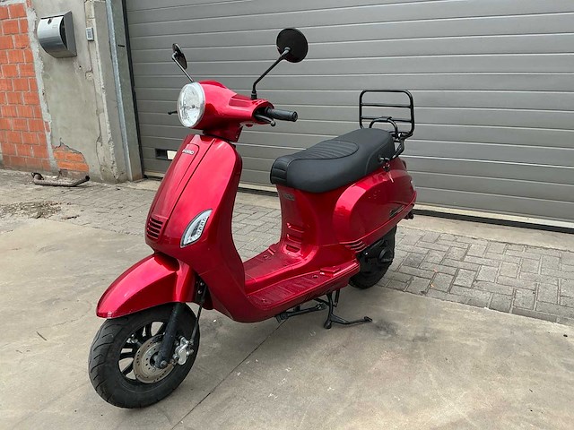 Momo ty50qt-5d scooter - afbeelding 10 van  17