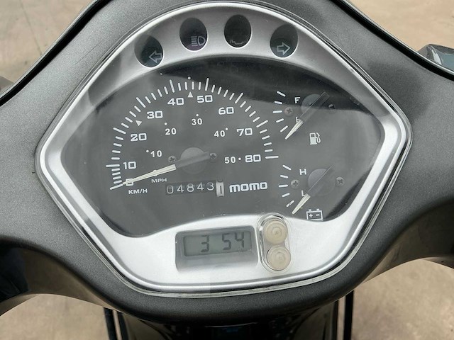 Momo ty50qt-5d scooter - afbeelding 5 van  19