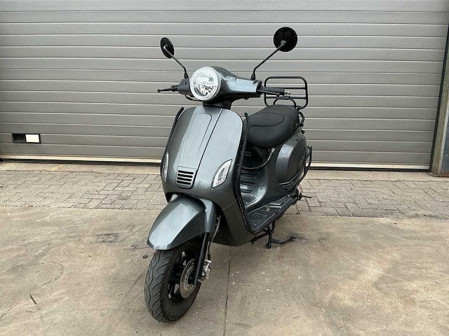 Momo ty50qt-5d scooter - afbeelding 1 van  19
