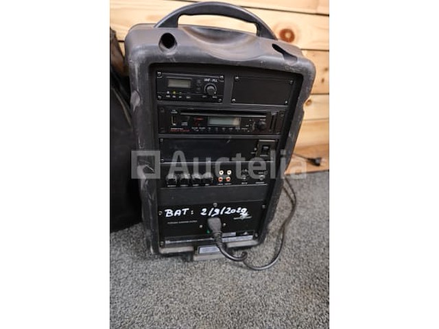 Monacor txa-800cd batterij-aangedreven draagbare kast - afbeelding 1 van  7