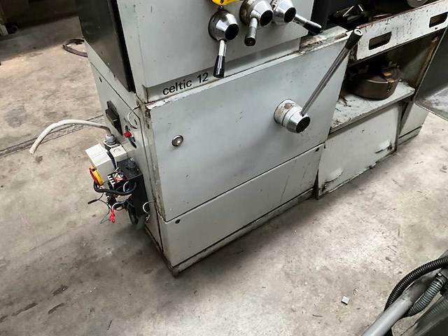 Mondiale - - new celtic 12 - universele draaibank - afbeelding 6 van  8