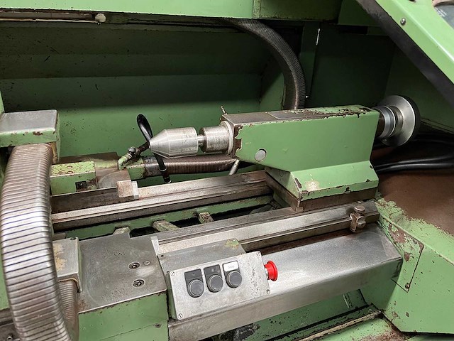 Mondiale - gallic 420 cnc - cnc-draaibank - afbeelding 1 van  5