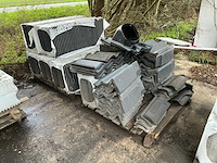 Monier grote partij diverse betonpannen - afbeelding 5 van  19