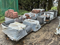 Monier grote partij diverse betonpannen - afbeelding 1 van  19