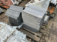 Monier grote partij diverse betonpannen - afbeelding 16 van  19