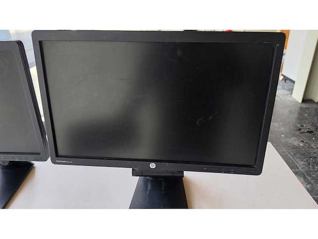 Moniteur hp (2x) - afbeelding 2 van  13