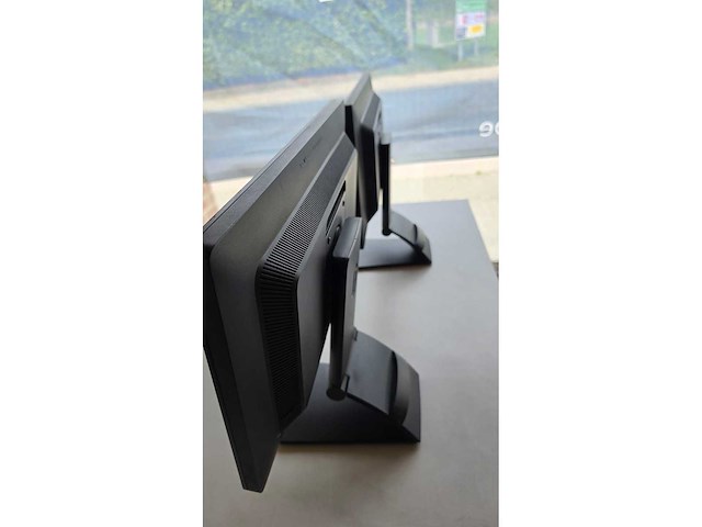 Moniteur hp (2x) - afbeelding 8 van  13
