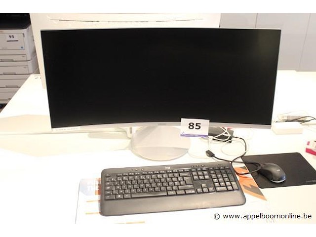 Monitor - samsung - curved toetsenbord - logitech muis - logitech - afbeelding 1 van  2