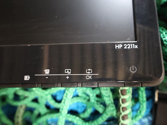 Monitor 22inch (x2) - afbeelding 3 van  4