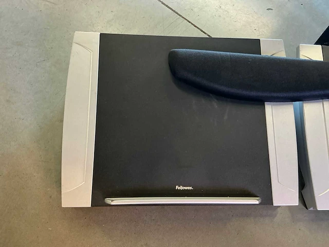 Monitor (4x) - afbeelding 3 van  12