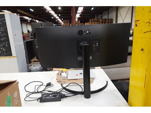 Monitor lg - afbeelding 4 van  8
