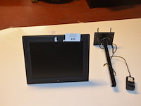 Monitor op statief - afbeelding 1 van  4