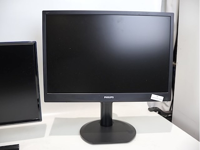 Monitor philips & samsung (x3) - afbeelding 4 van  8