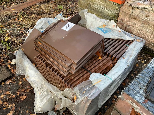 Monnier signy partij dakpannen - afbeelding 3 van  3