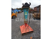 Montabert dbh36 hydraulisch met snelkoppeling en houder