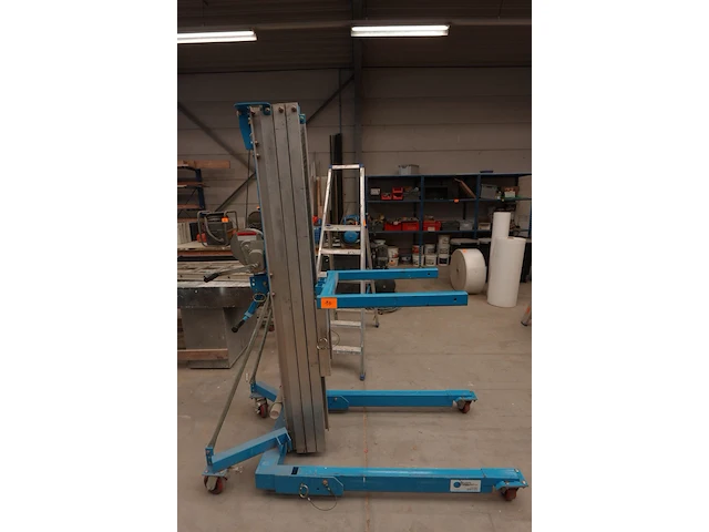 Montagelift giant - afbeelding 1 van  7