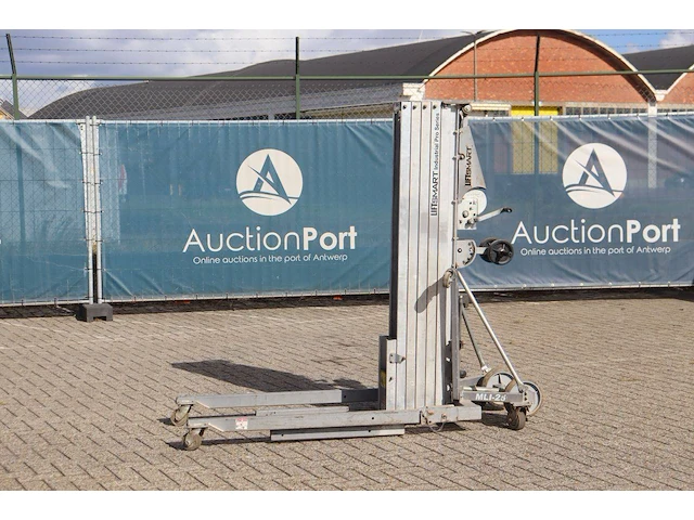 Montagelift liftsmart mli25 manueel 272kg 2017 - afbeelding 1 van  1