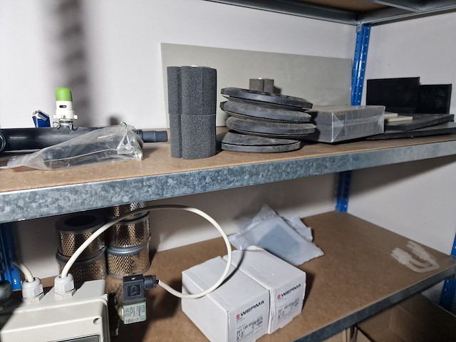 Montagemateriaal en onderdelen voor onder meer waterbehandeling - afbeelding 14 van  33