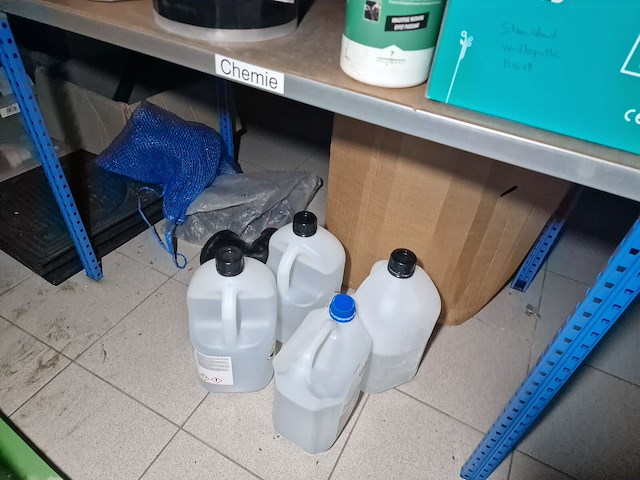 Montagemateriaal en onderdelen voor onder meer waterbehandeling - afbeelding 31 van  33