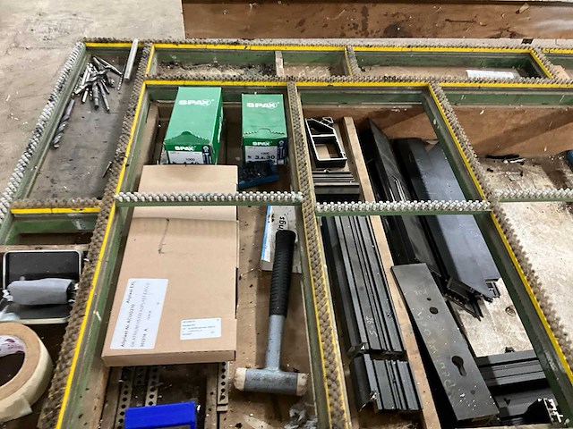 Montagetafel (3x) - afbeelding 14 van  15