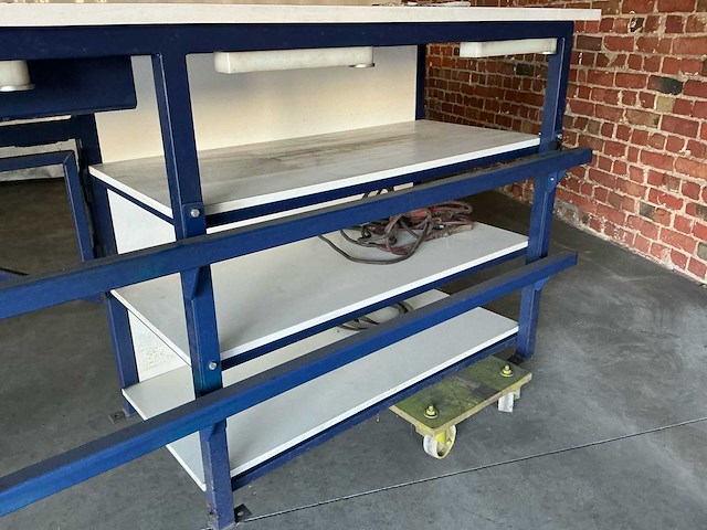 Montagetafel (6m x 60cm) + extra liggers - afbeelding 4 van  8