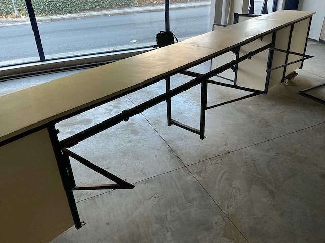Montagetafel (6m x 60cm) + extra liggers - afbeelding 6 van  8