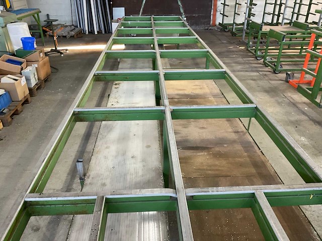 Montagetafel - afbeelding 3 van  3