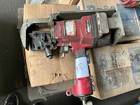 Montana pn80 pneumatische spijkermachine