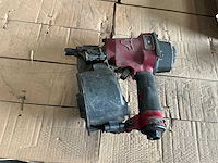 Montana pneumatische rolspijkermachine - afbeelding 2 van  7