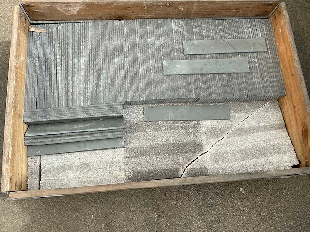 Montauk natuursteen plinten 60 lm - afbeelding 1 van  6