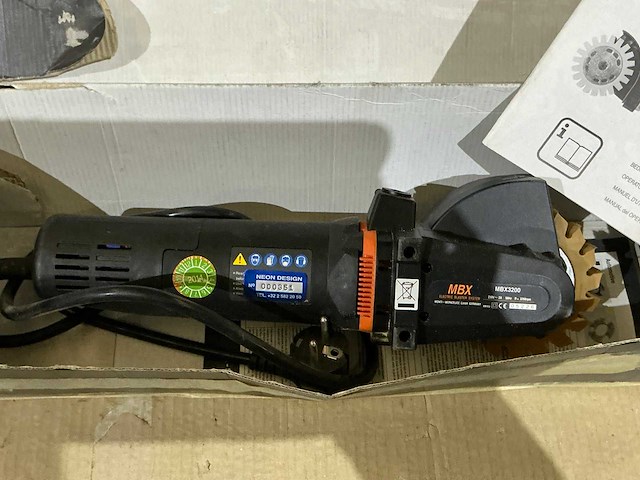 Monti mbx3200 blaster polijstmachine - afbeelding 1 van  2