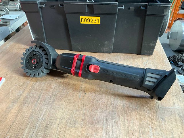 Montipower bristel blaster cordless accugestuurde oppervlaktebehandelingsmachine - afbeelding 6 van  7