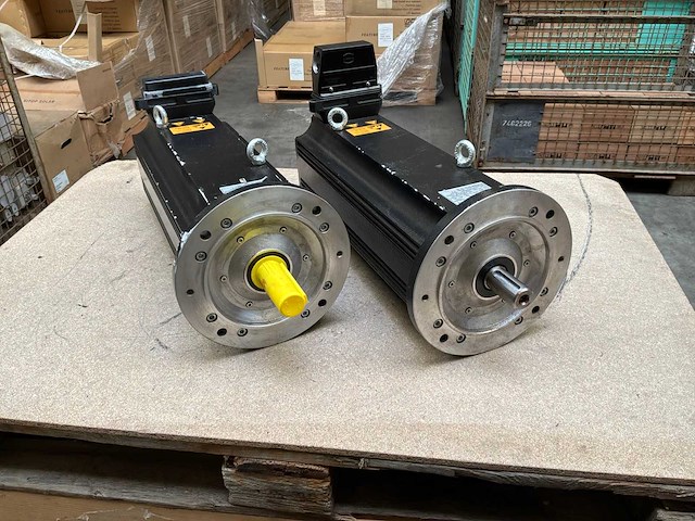 Moog flp33l-0760-20-s2 servomotor (2x) - afbeelding 1 van  7