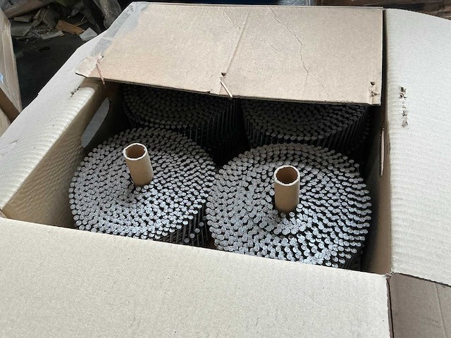 More cn31.45 pneumatische rolspijkermachine - afbeelding 5 van  6